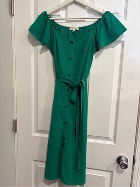 Green Button-Front Dress with Tie Belt